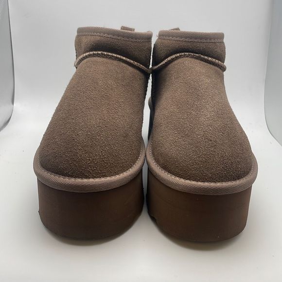 CUSHIONAIRE Women's COZY Genuine Suede pull on platform boot +Memory Foam SIZE 7 - Picture 2 of 7